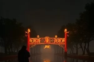 夜航船在江面亮起灯火
